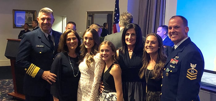 2019-AdmiralSchultz-MrsShultz-Amanda-Alexis-Carolyn-Brooke-MikeGould_700x329