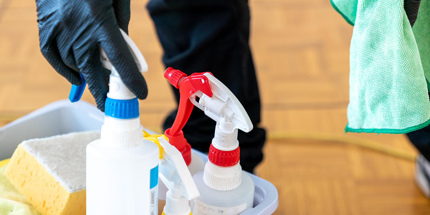 Janitor-Cleaning-Supplies_1400x700
